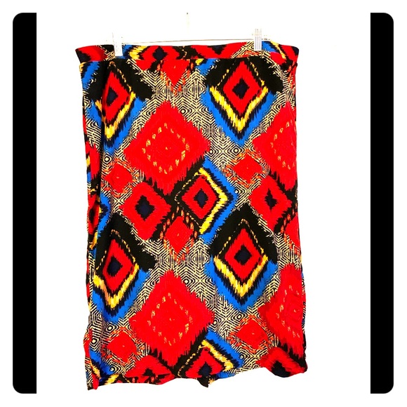 Geometric pattern Pencil skirt - Picture 2 of 5